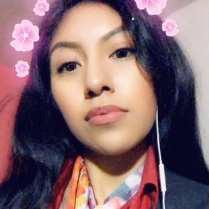Meet your Posher, Evette